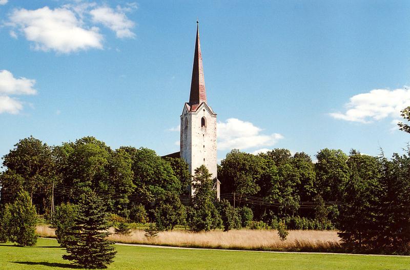 File:Järva-Peetri kirik.jpg